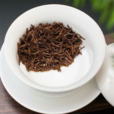 正宗金骏眉茶叶颜色(正宗金骏眉茶叶颜色是什么) 第2张