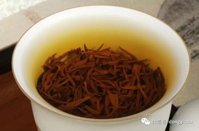 一壶茶几克茶叶金骏眉(金骏眉一杯多少克) 第1张