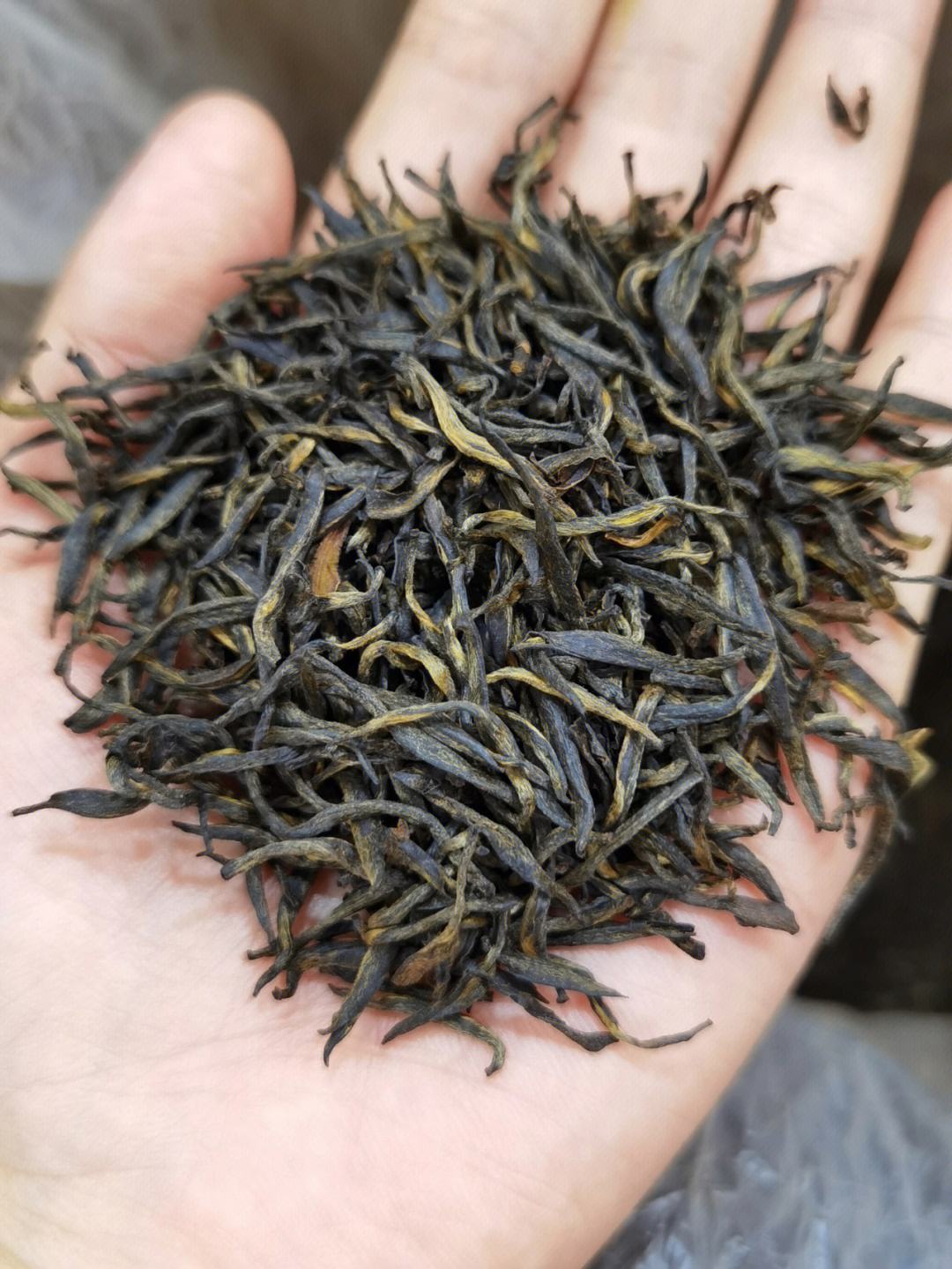 金骏眉染色茶叶(金骏眉茶汤色) 第1张